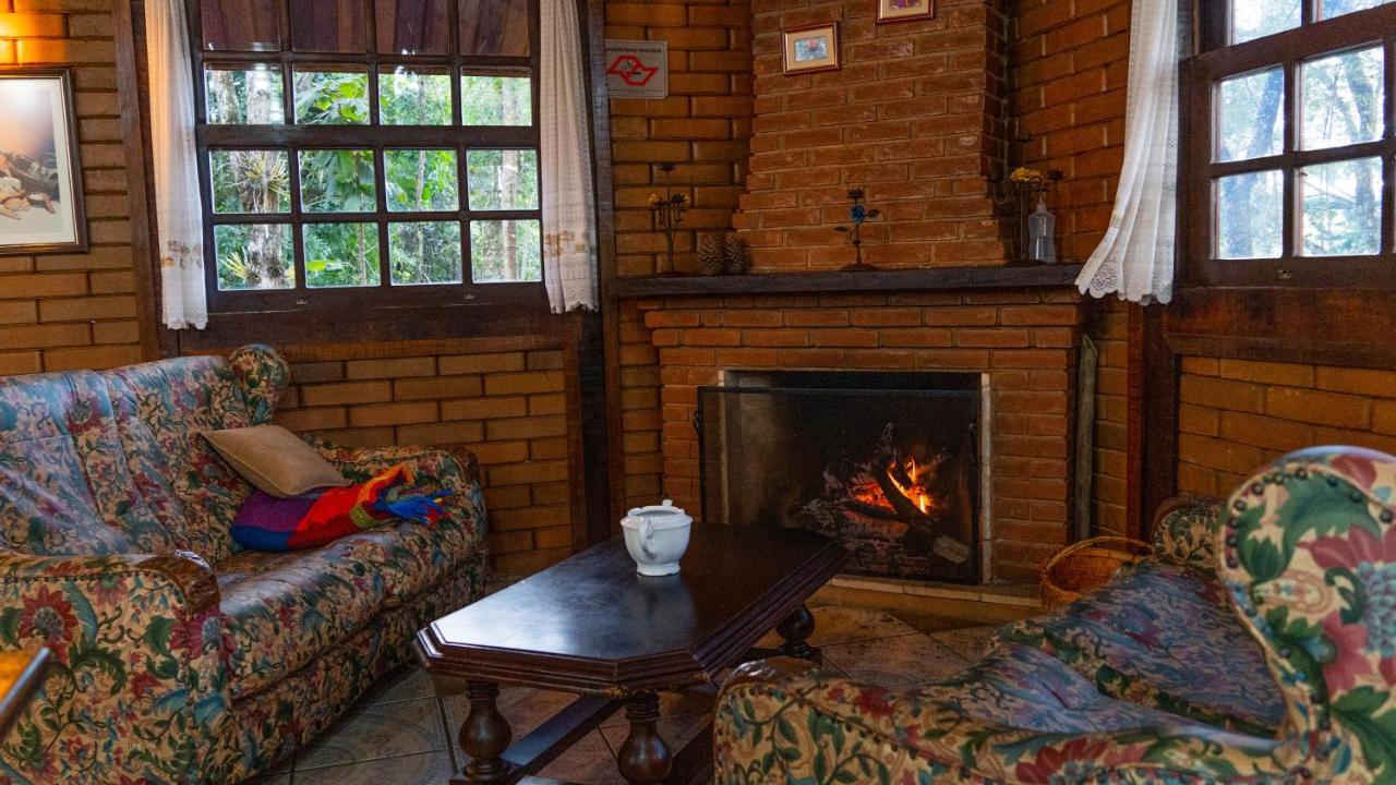 Pousada Le Lieu Santo Antônio do Pinhal Buitenkant foto