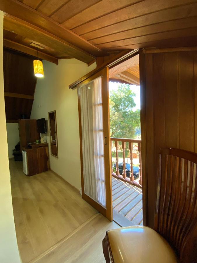Pousada Le Lieu Santo Antônio do Pinhal Buitenkant foto